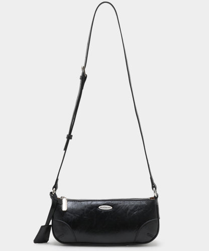Clea - Black