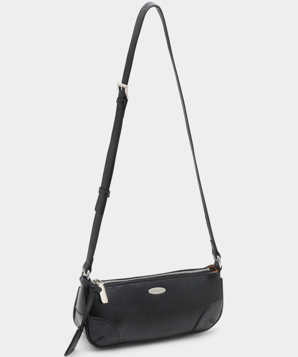 Clea - Black