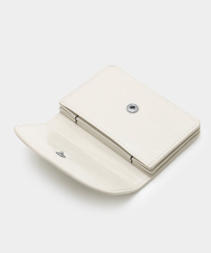 Auris - Cream